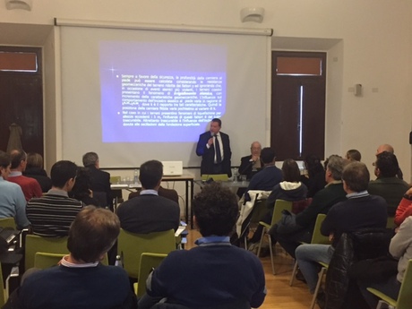 Seminario sulle fondamenta degli edifici